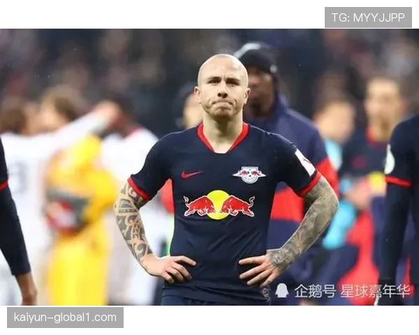 巴萨与飞利浦签署三年衣袖赞助 年值3000万欧元 巴萨与飞利浦签署三年衣袖赞助 年值3000万欧元